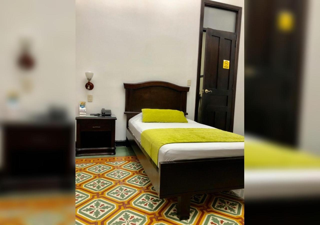 Hotel Casa Escobar Buga Zewnętrze zdjęcie